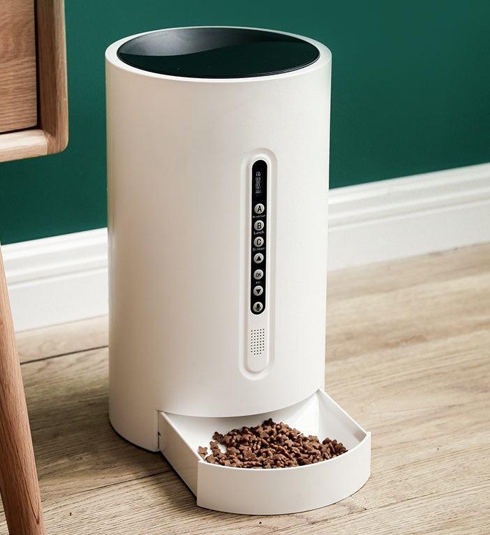 Gentle Smart Pet Feeder for Easy Care