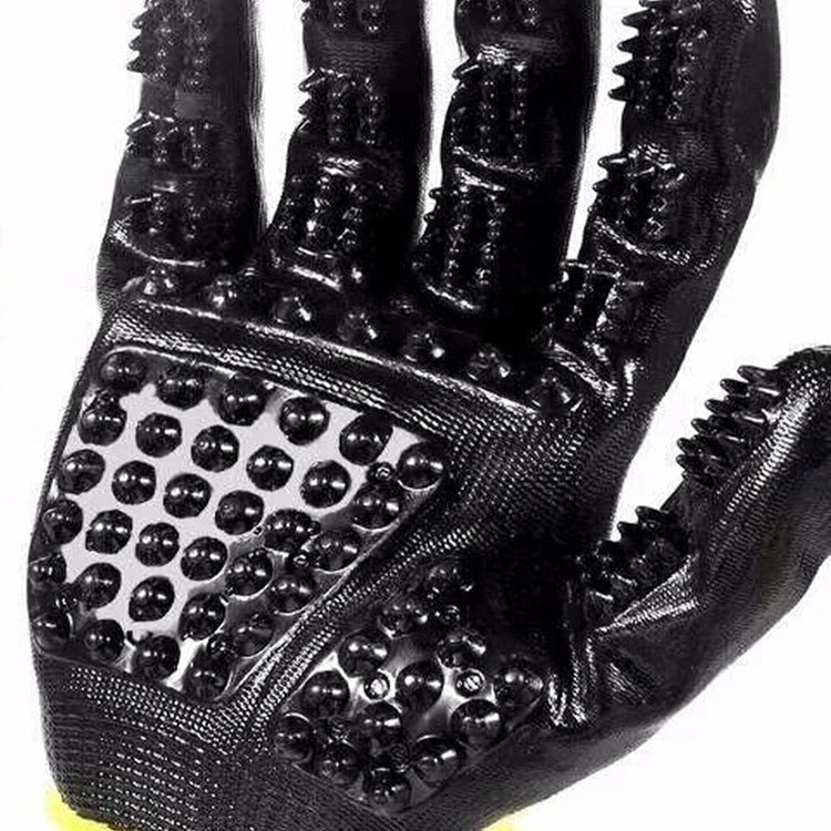 Easy Shedding Solution with Soft Pet Glove