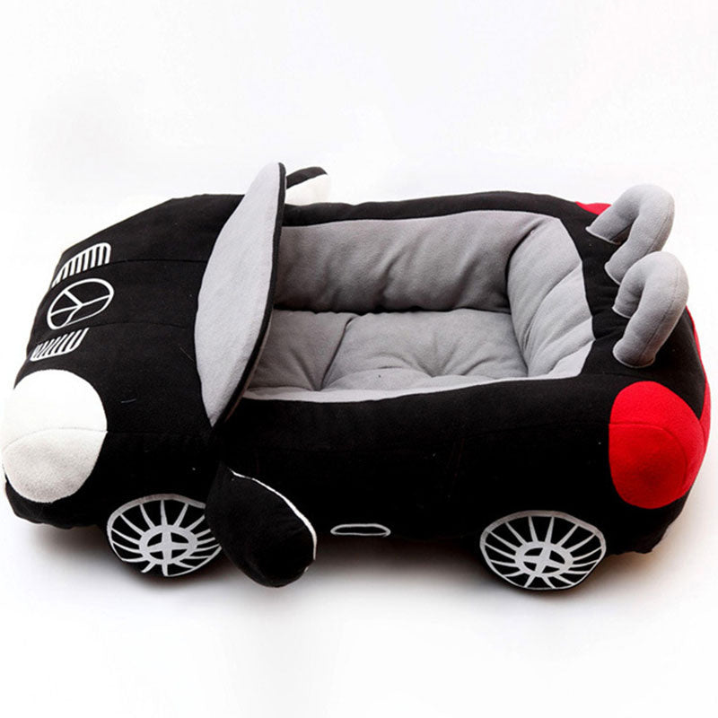 Safe Pet Haven for Happy Car Rides