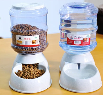 Paw-some Auto Feeder & Fountain for Happy Pets
