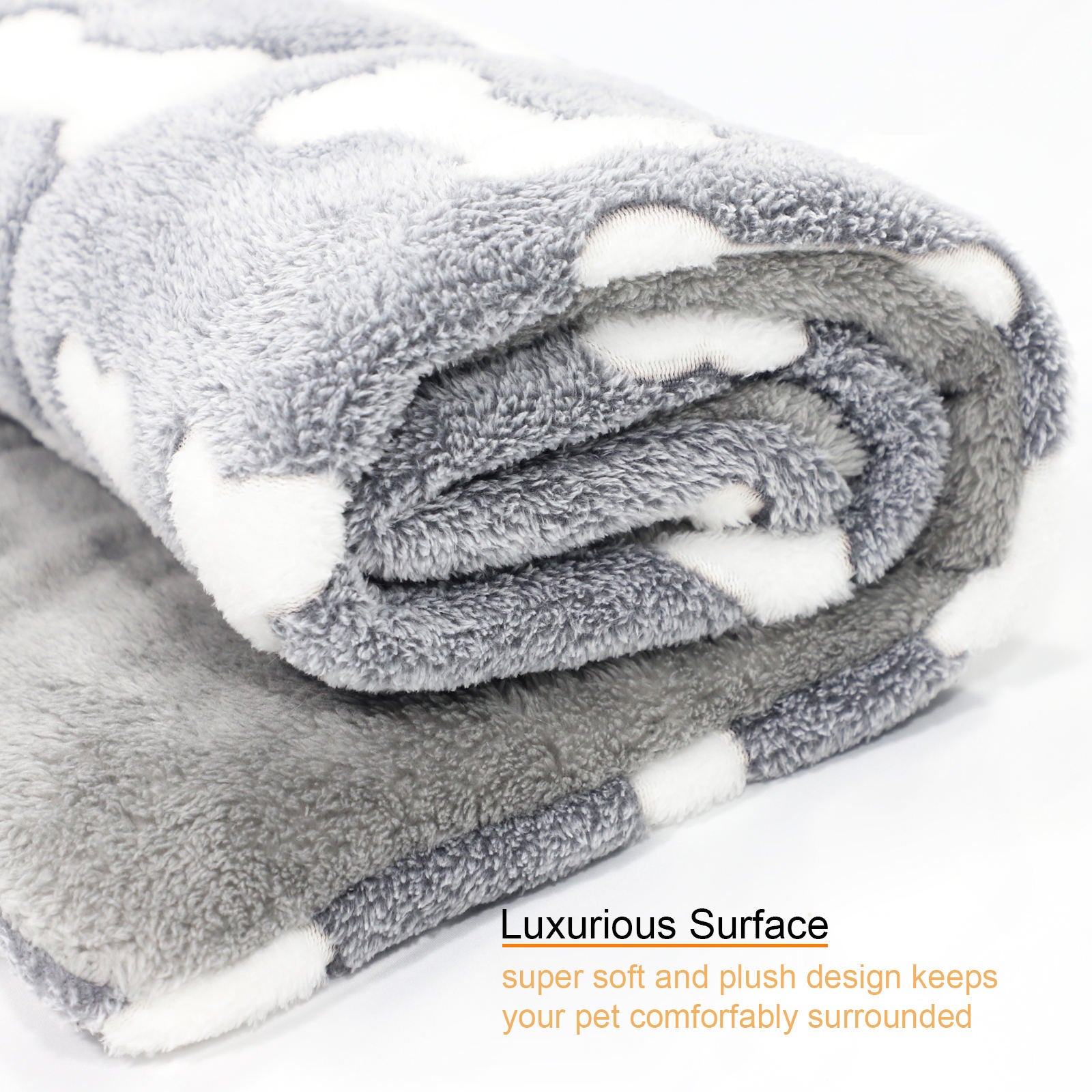 Cozy Up Your Pup: Self-Warming Reversible Fleece Crate Mat for Dogs & Cats