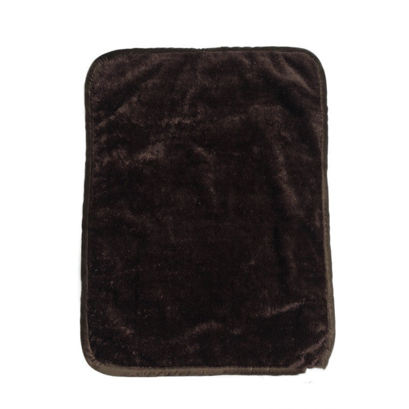 Cozy Waterproof Pet Blanket – Pee-Proof Winter Snuggle for Dogs & Cats