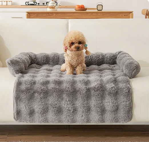 Thick Winter Haven for Your Furry Friend