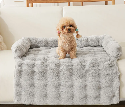 Thick Winter Haven for Your Furry Friend