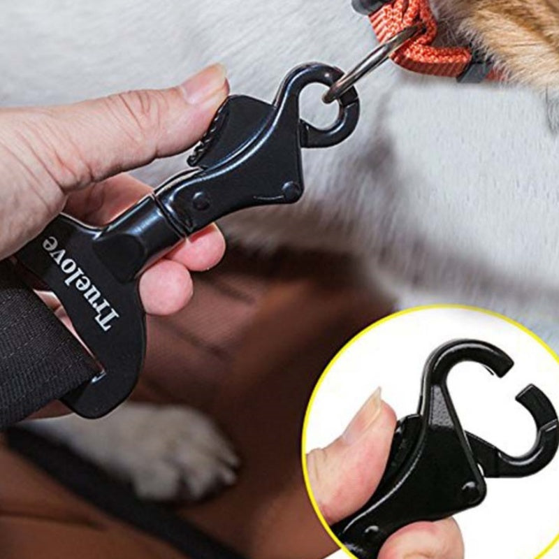 Ultimate Pet Car Safety Buckle: Travel with Confidence