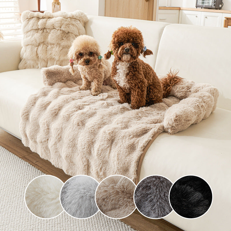 Thick Winter Haven for Your Furry Friend